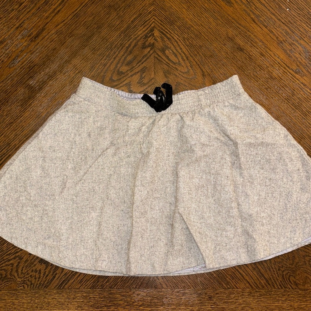 3/$12 Forever 21 Girl’s Grey Skirt Size 11/12